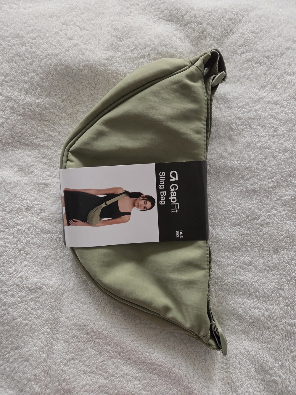 Women's GAP Fit Olive Green Sling Crossbody Bag Key Clip & Pockets Large Zipper